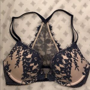 NWT Victoria’s Secret Dream Angels Push Up Bra